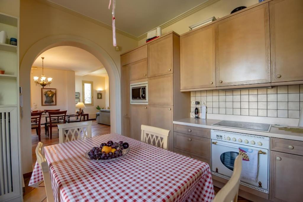 Villa Elmar Aegina ภายนอก รูปภาพ
